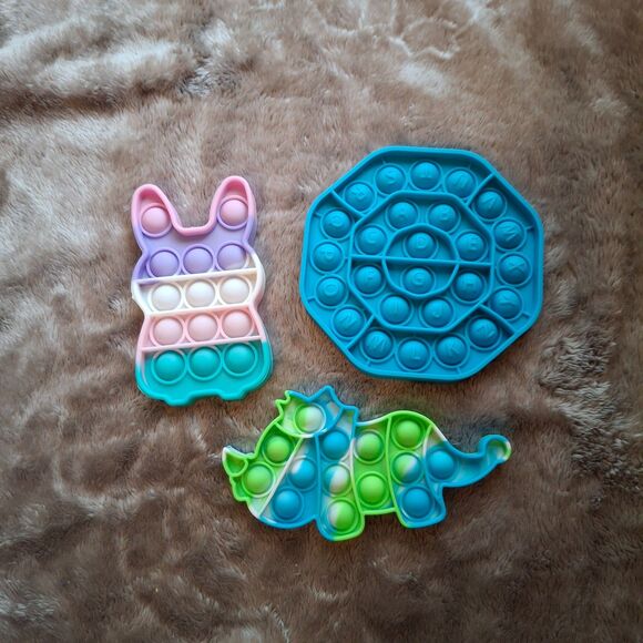 unbranded Other - x3 Large Pop-It Fidget Bundle - Blue & Green Dinosaur, Letters, Pink Bunny